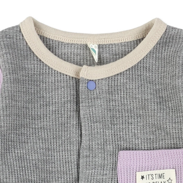 西松屋冬季長袖連身衣(拼接-白/灰色)