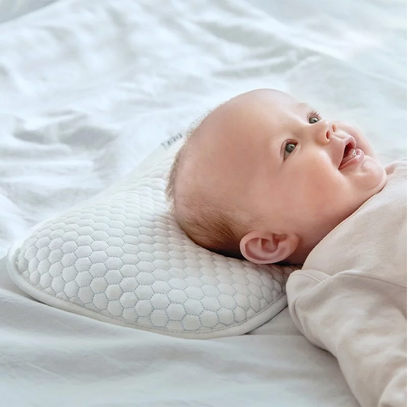 『Elava』嬰兒透氣護頭型嬰兒枕頭連枕袋(附透氣及涼感枕套)